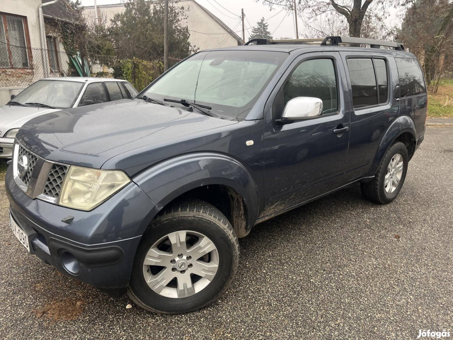 Nissan Pathfinder 2.5 Tdi XE bőr. tető ablak. ü...