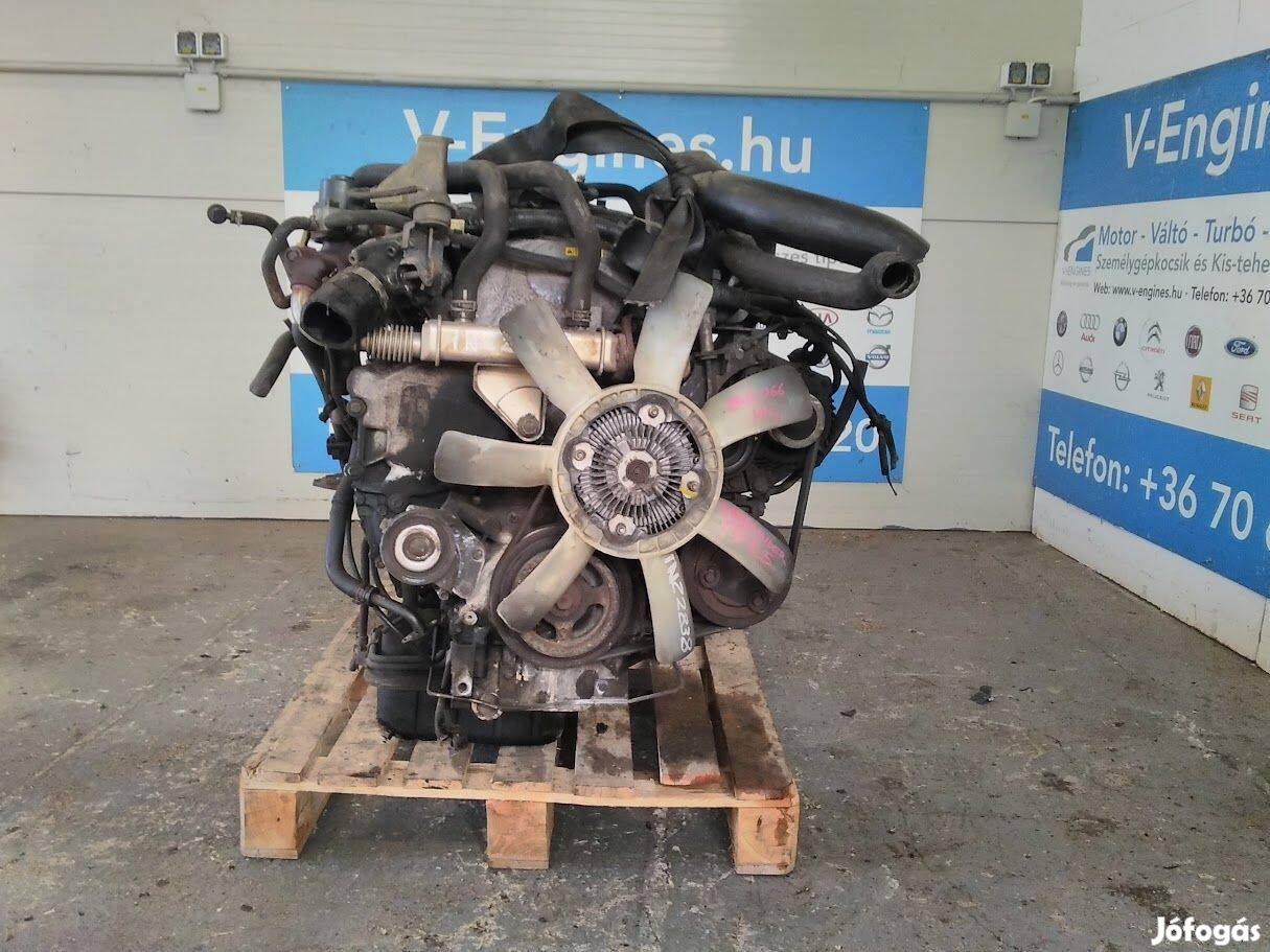 Nissan Pathfinder YD25 bontott motor