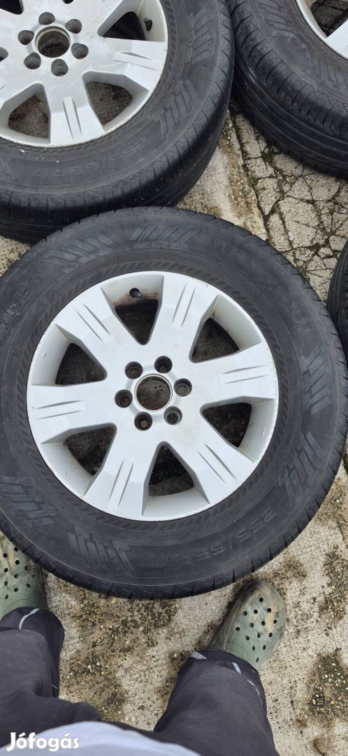 Nissan Pathfinder alufelni