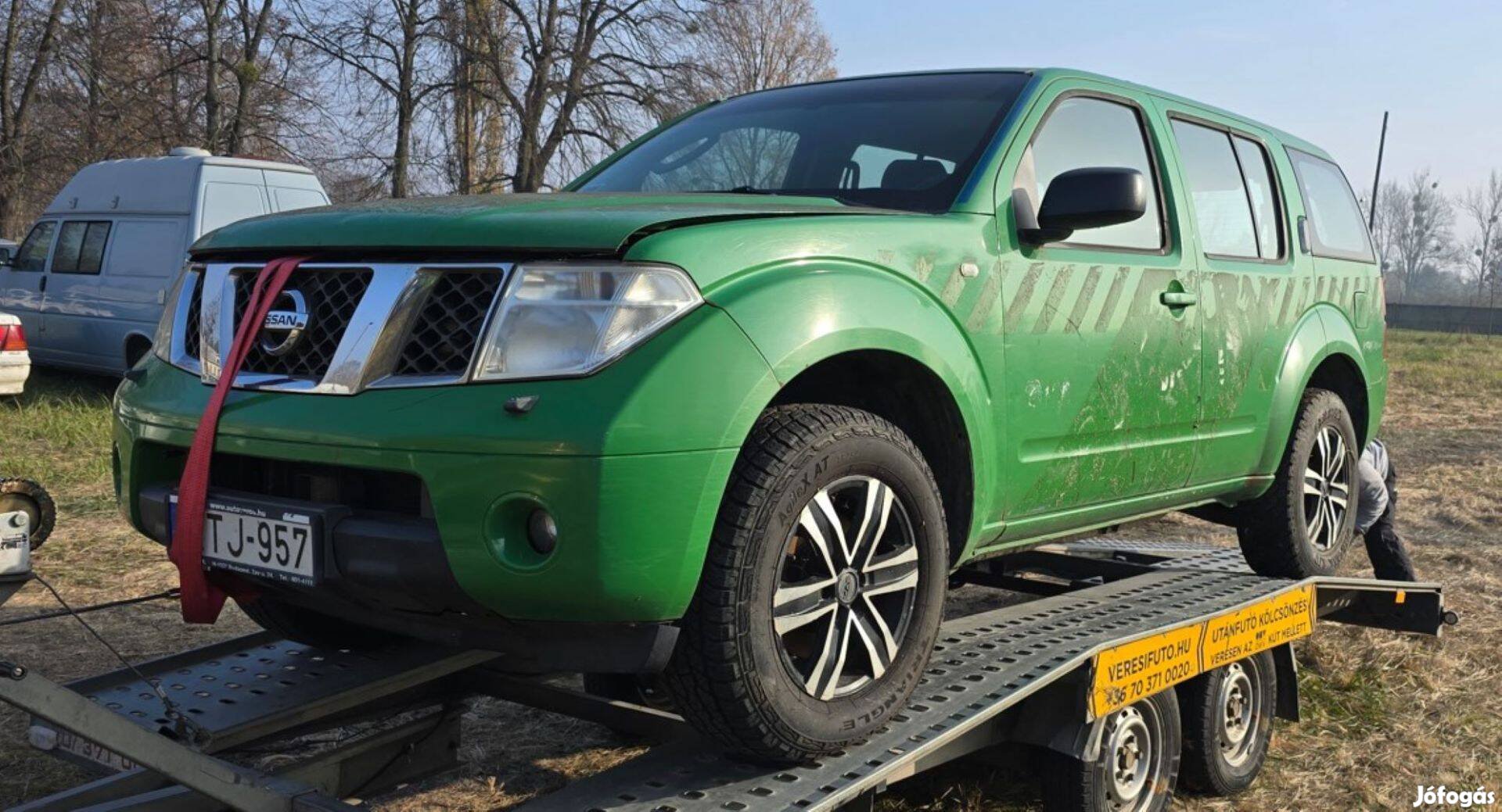 Nissan Pathfinder motorhibásan