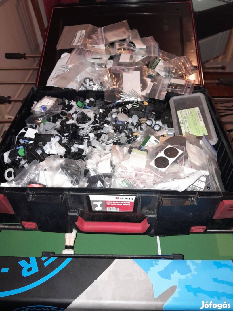 Nissan Peugeot patent csavar kötöző gyári új