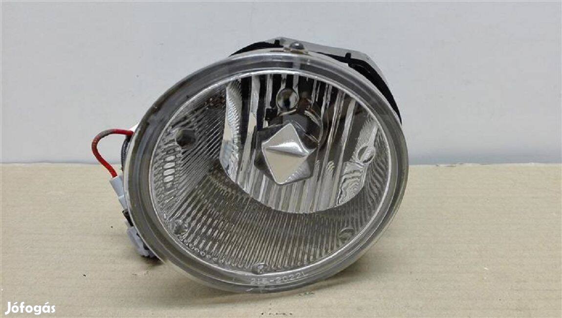 Nissan Pick Up ködlámpa bal 2002 - 2005