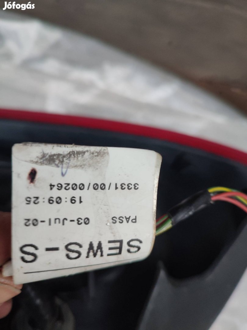 Nissan Primer hátsó lámpa 