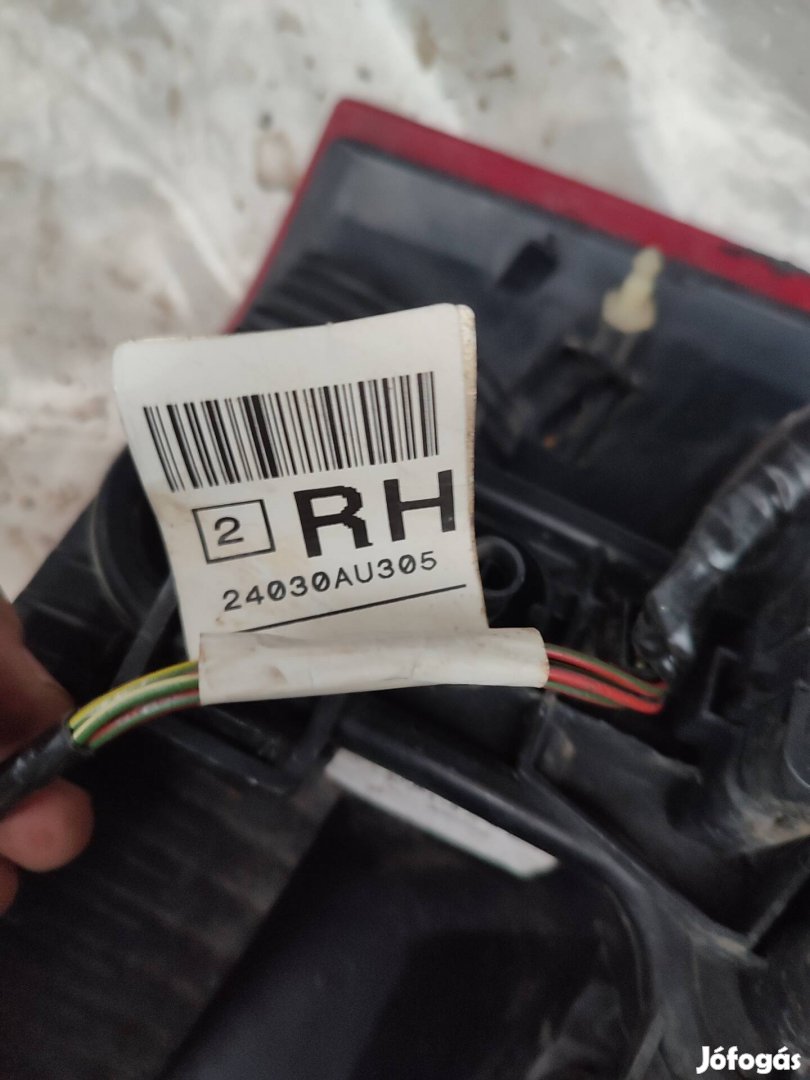 Nissan Primer hátsó lámpa gyari bontott