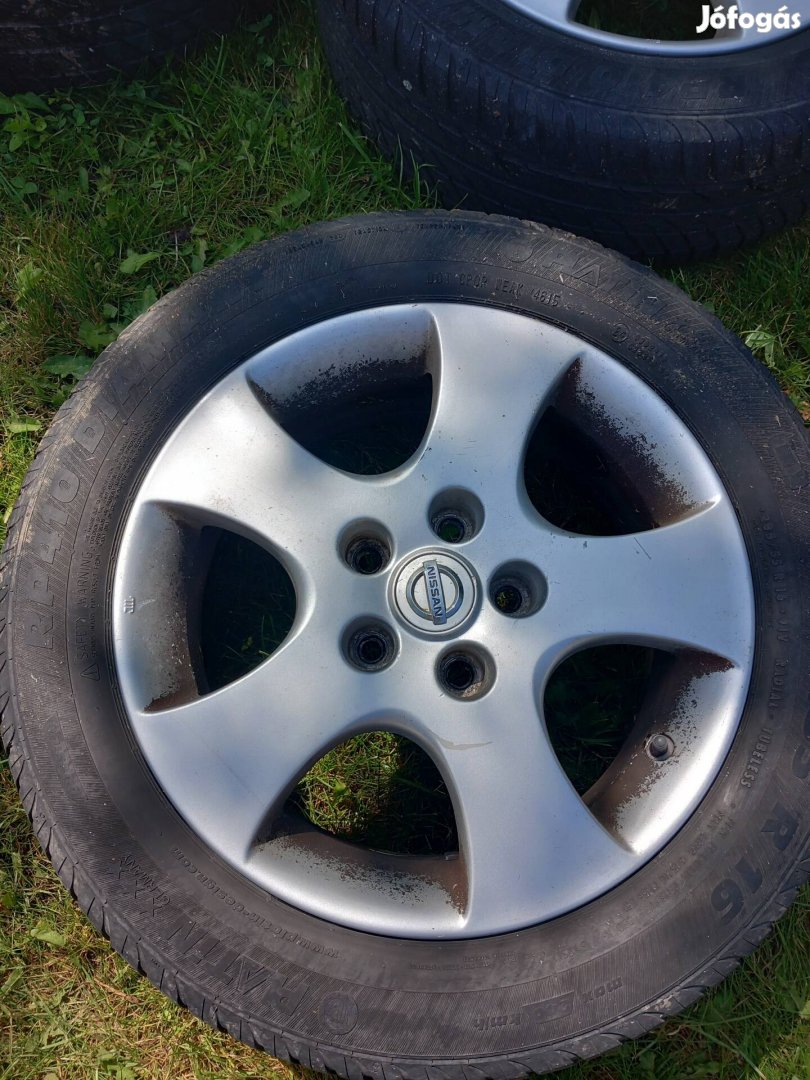 Nissan Primera 16" alufelni