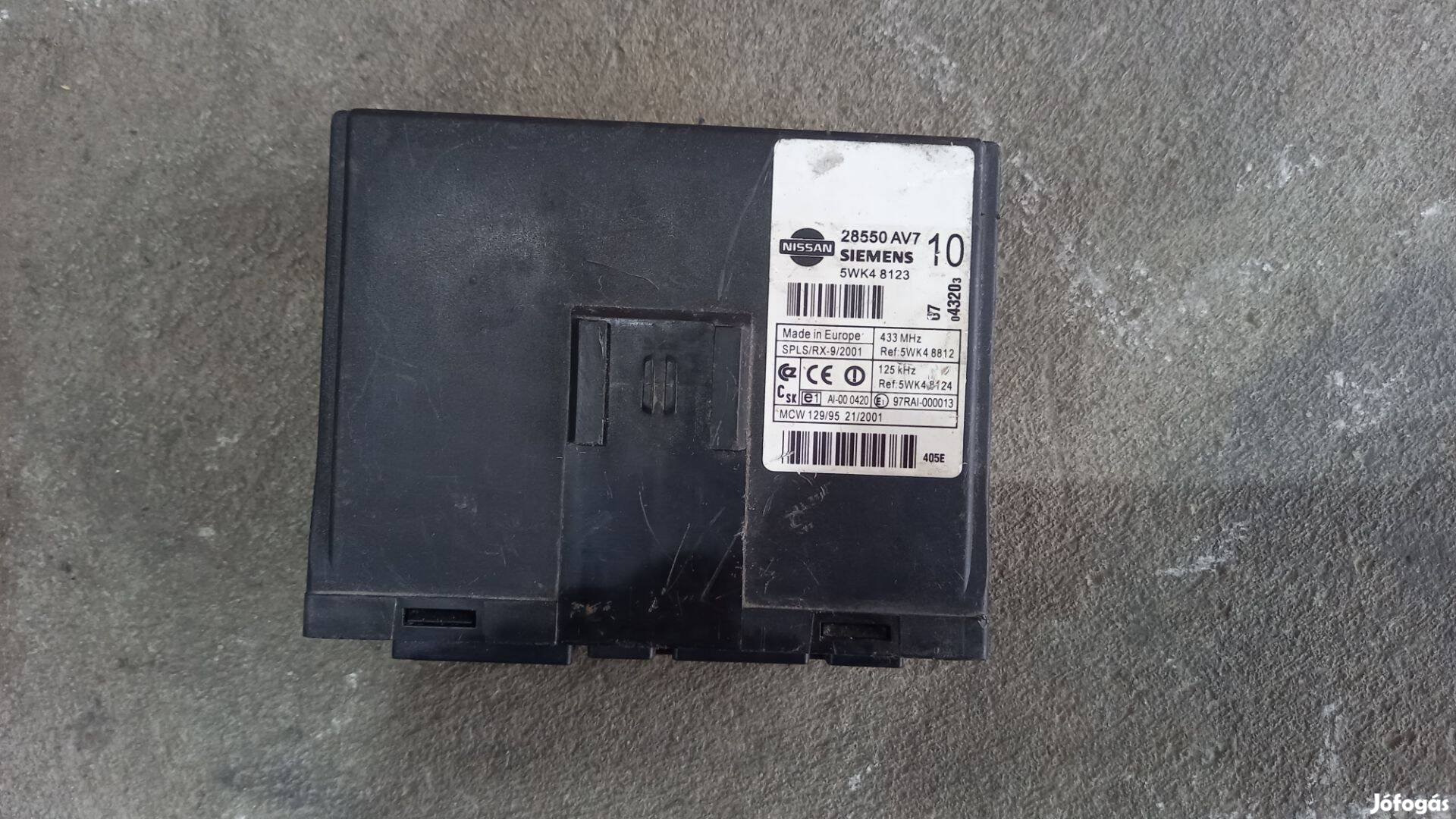 Nissan Primera P12 01- Komfort elektronika komfort panel modul 5889