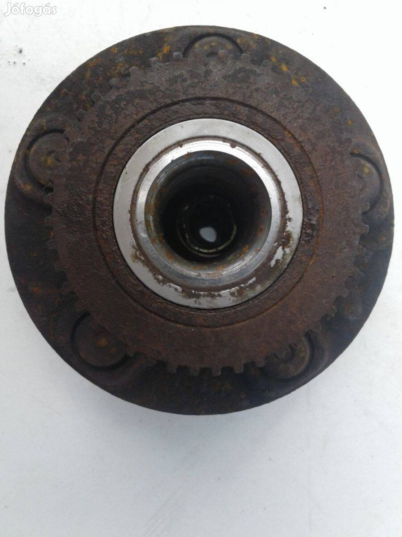 Nissan Primera P12 2.2 DCI 102Kw jobb hátsó kerékagy