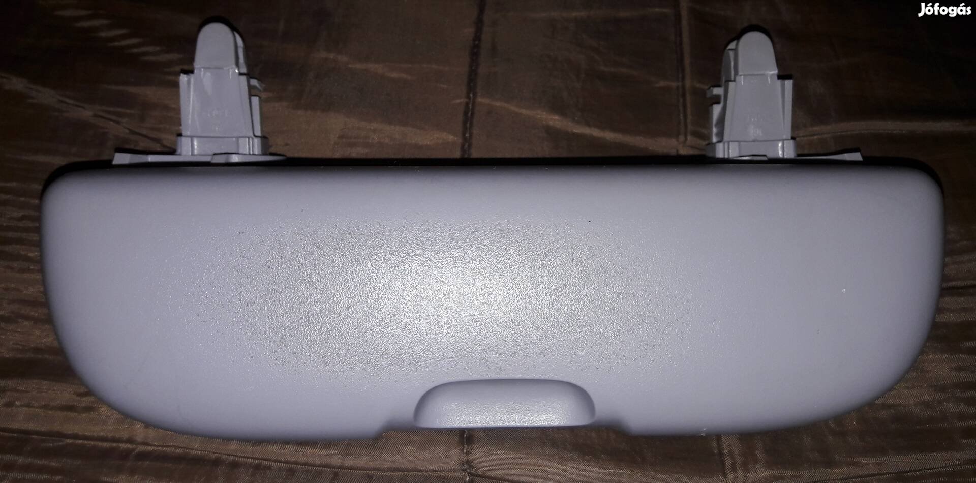 Nissan Primera P12 Gyári szemüvegtartó!