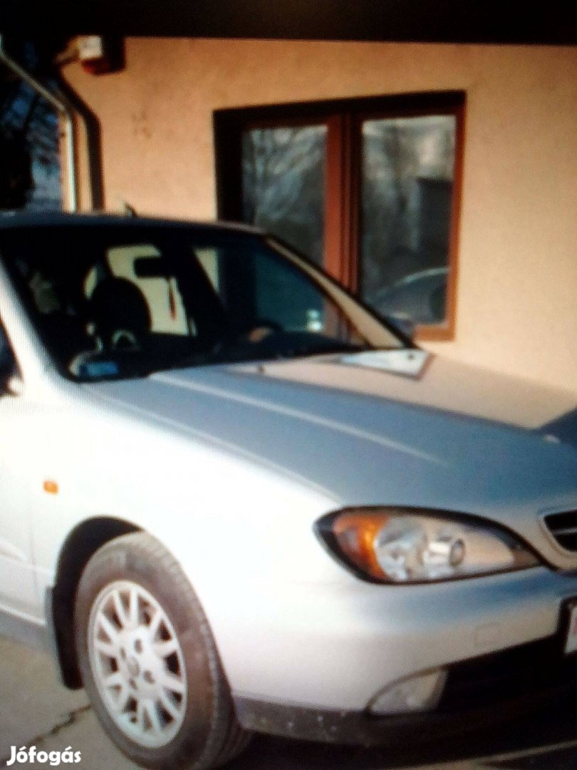 Nissan Primera.P.11. gyári bontott alkatrészek kedvező áron eladók