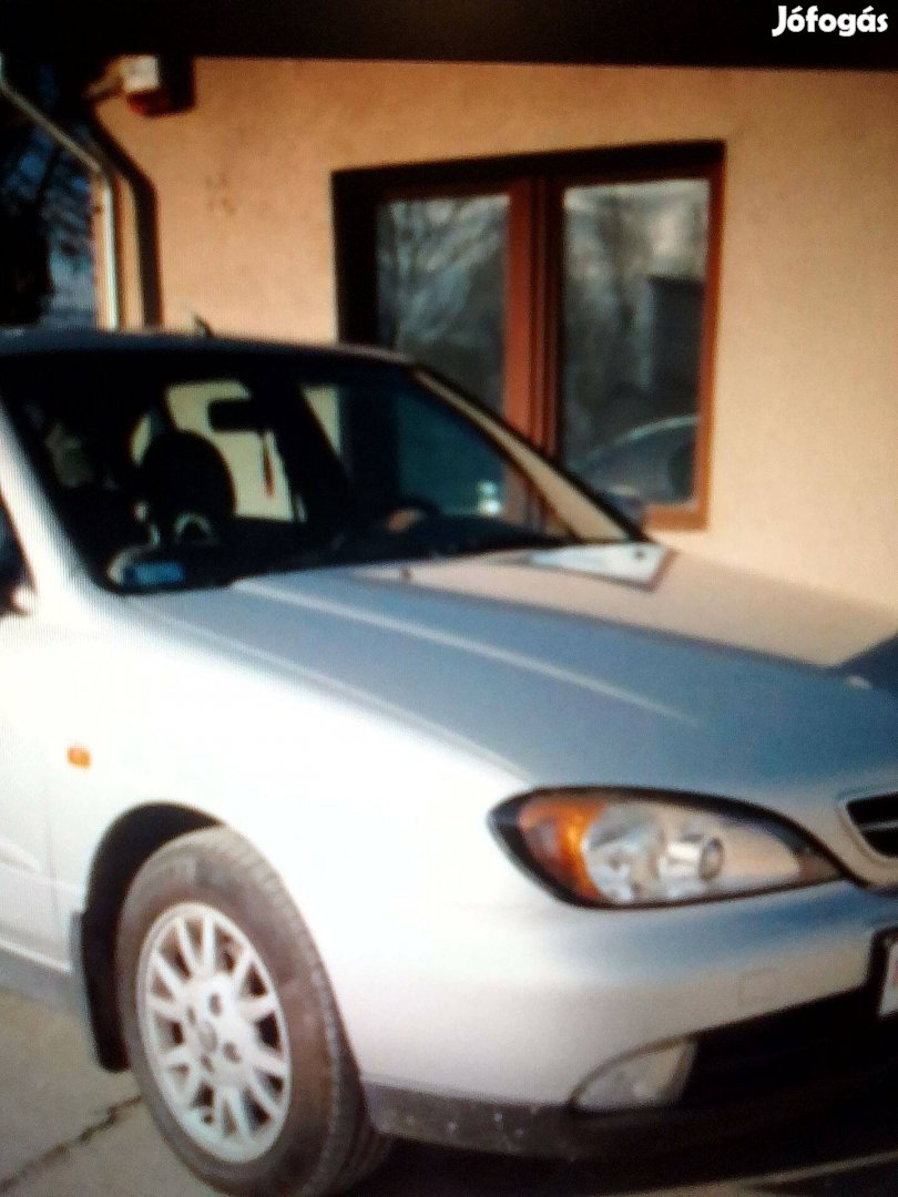 Nissan Primera.P.11.gyári bontott alkatrészek kedvező áron eladók