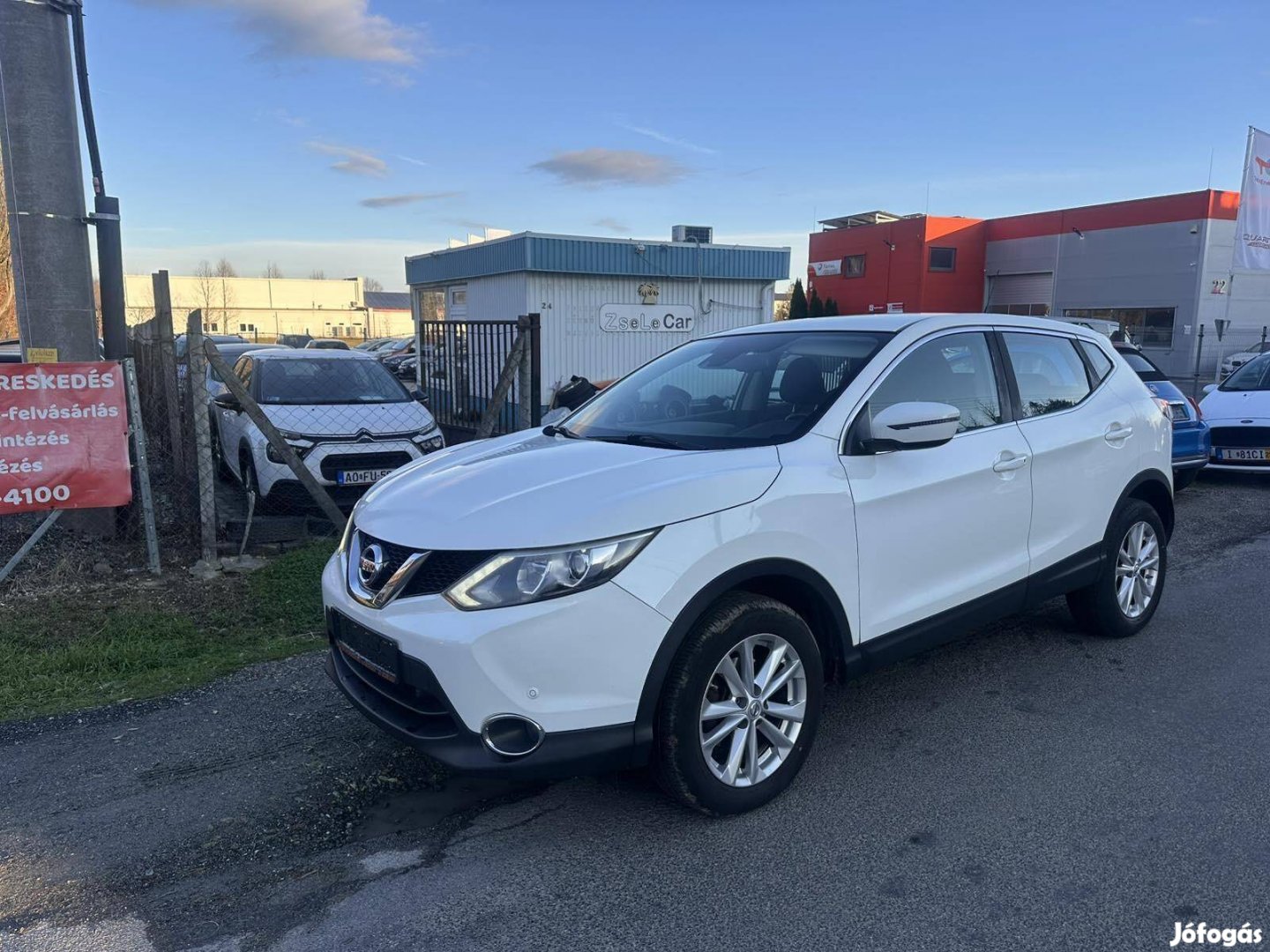Nissan Qashqai 1.2 DIG-T Tekna Kamera LED
