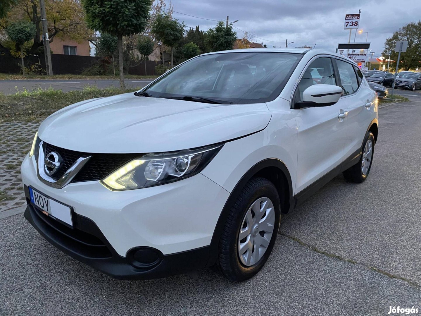 Nissan Qashqai 1.2 DIG-T Visia EURO6 Magyar! GA...