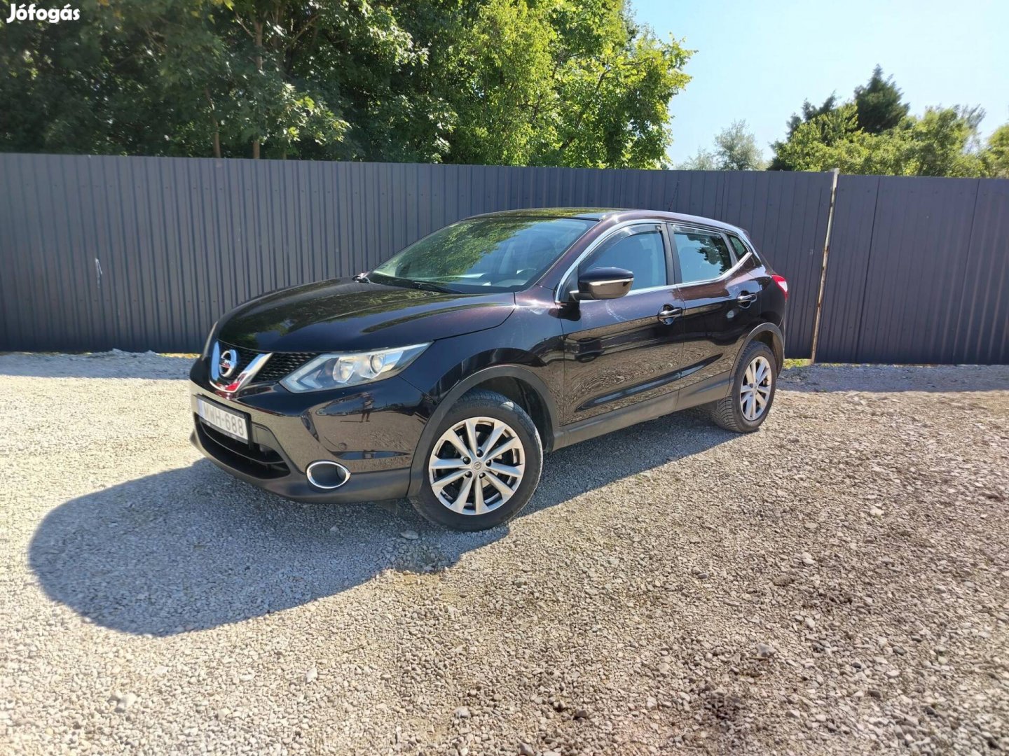 Nissan Qashqai 1.2 DIG-T Visia Végig Magyarorsz...