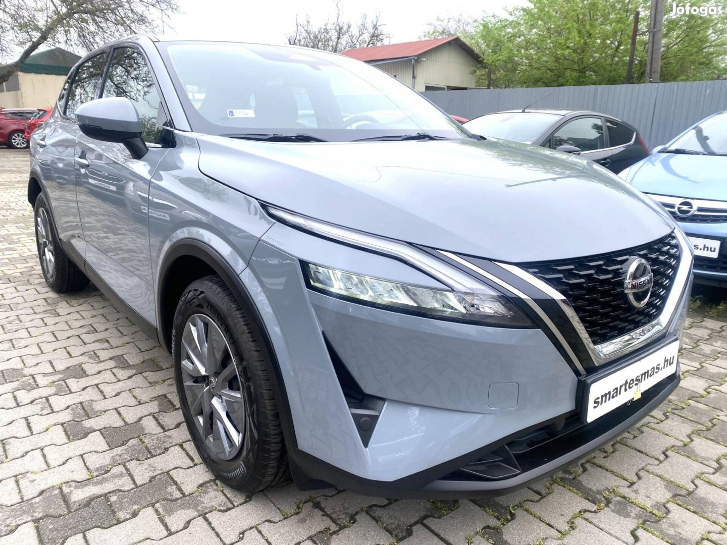 Nissan Qashqai 1.3 DIG-T Mild Hybrid Visia Magy...