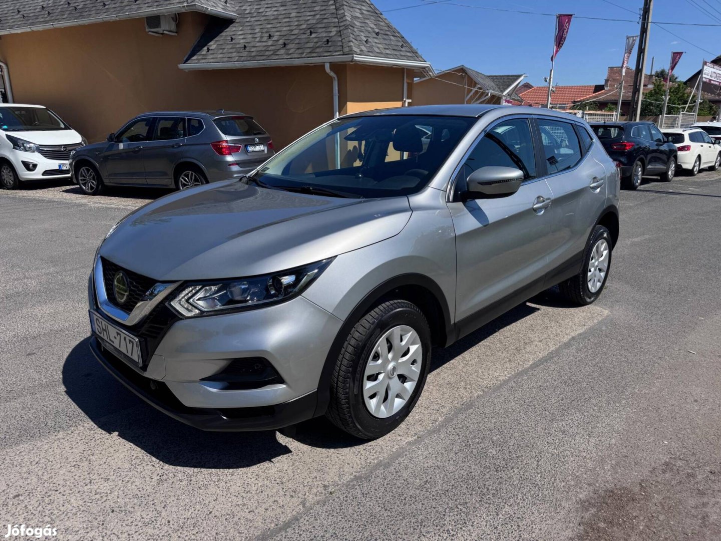 Nissan Qashqai 1.3 DIG-T Visia Magyar! Akár 2 É...