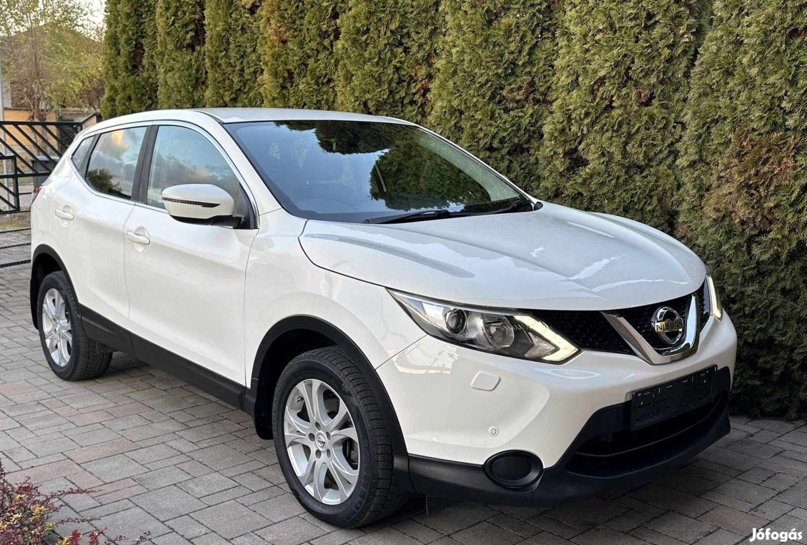 Nissan Qashqai 1.5 dCi N-Connecta EURO6 Ülésfűt...