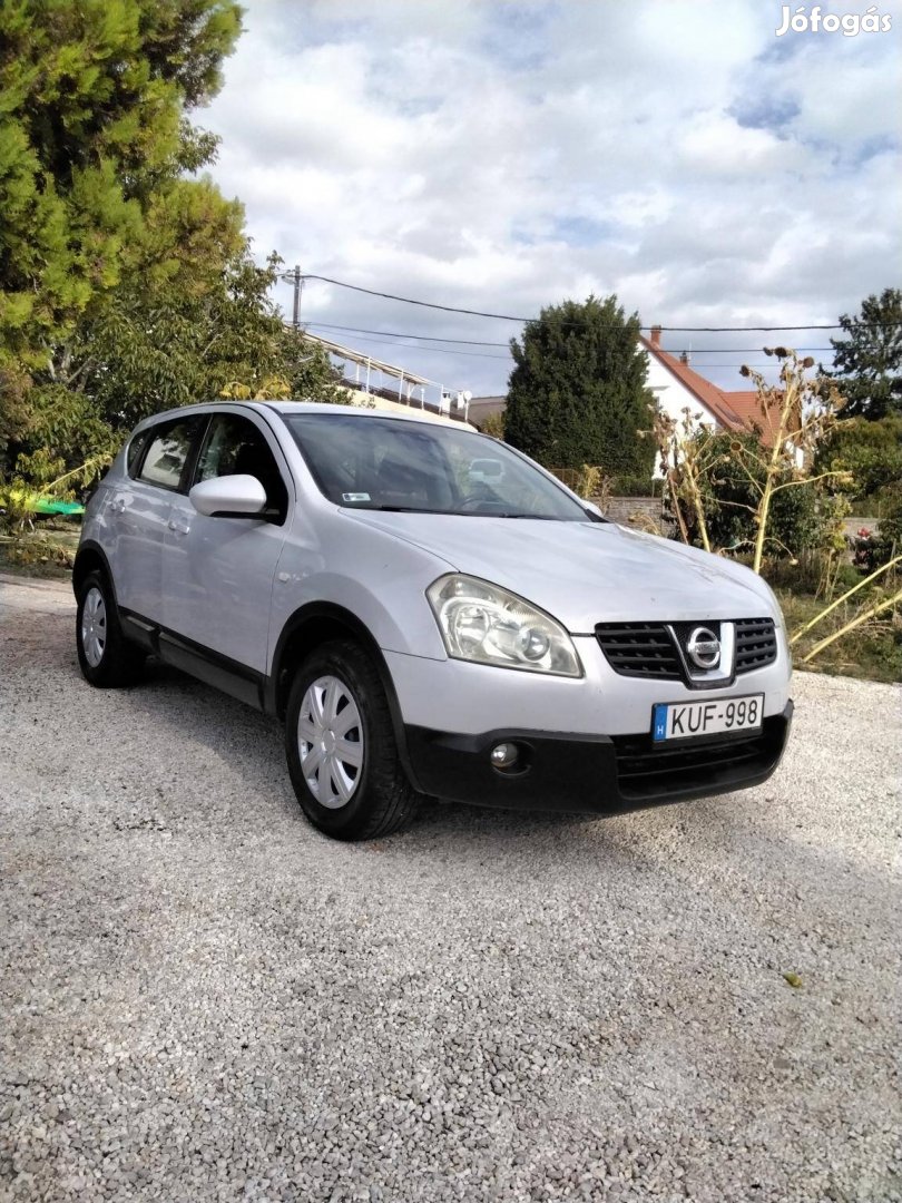 Nissan Qashqai 1.5 dCi Tekna 2WD Jó motorral kl...