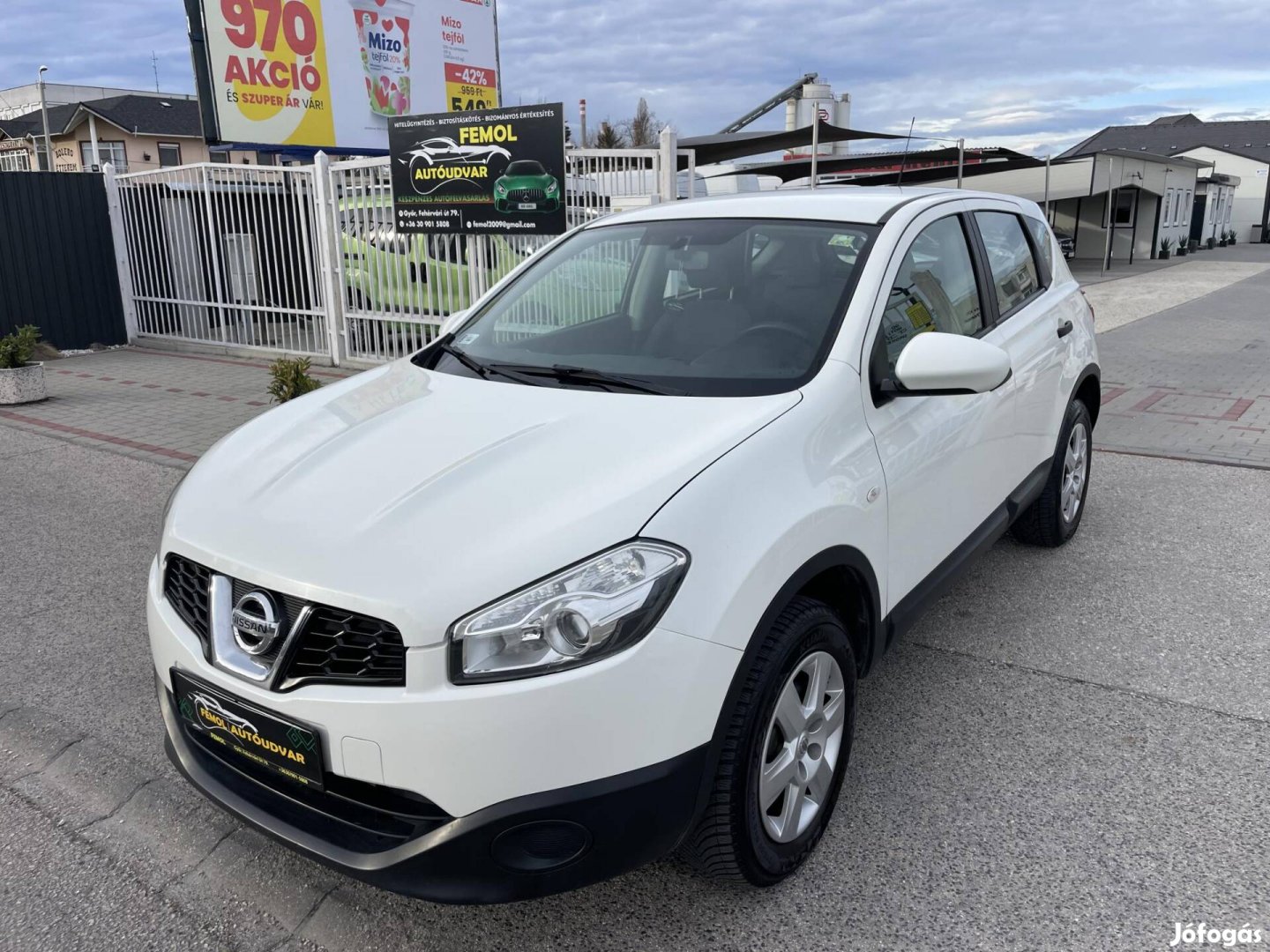 Nissan Qashqai 1.5 dCi Tekna Megkímélt! Sz.könyv!