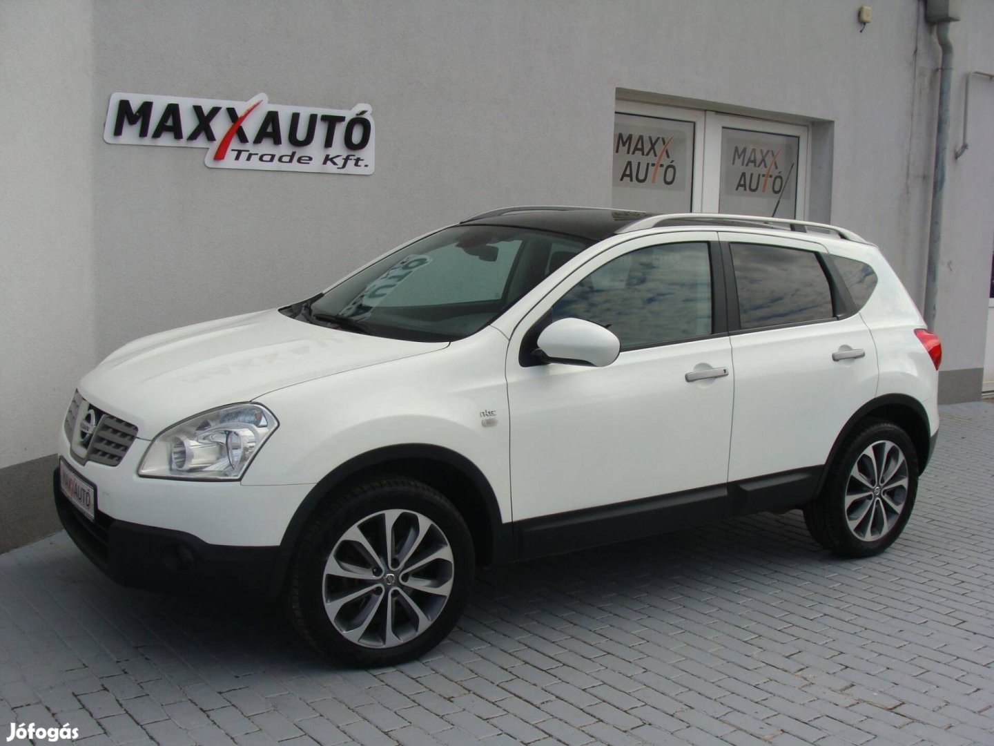 Nissan Qashqai 1.5 dCi Tekna Tempomat+Navi+18-A...