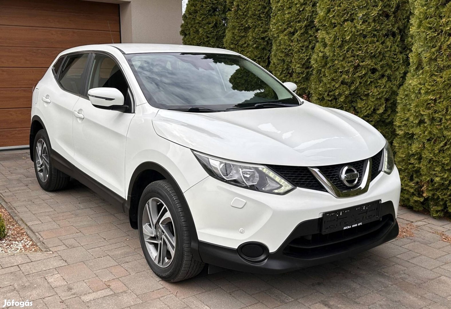 Nissan Qashqai 1.6 DIG-T N-Tec Radarok Tempomat...