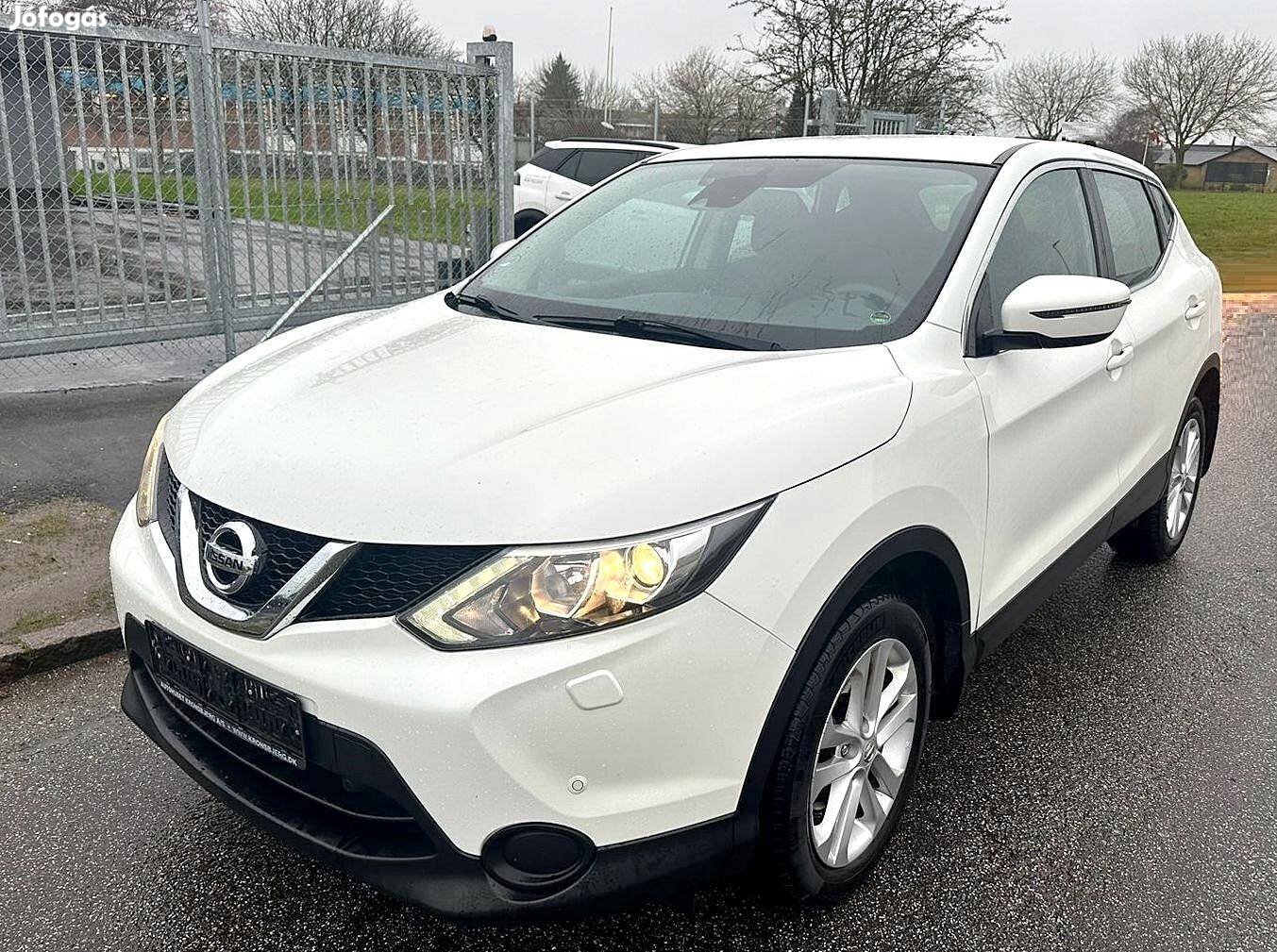 Nissan Qashqai 1.6 DIG-T N-Vision Gyöngyház féh...