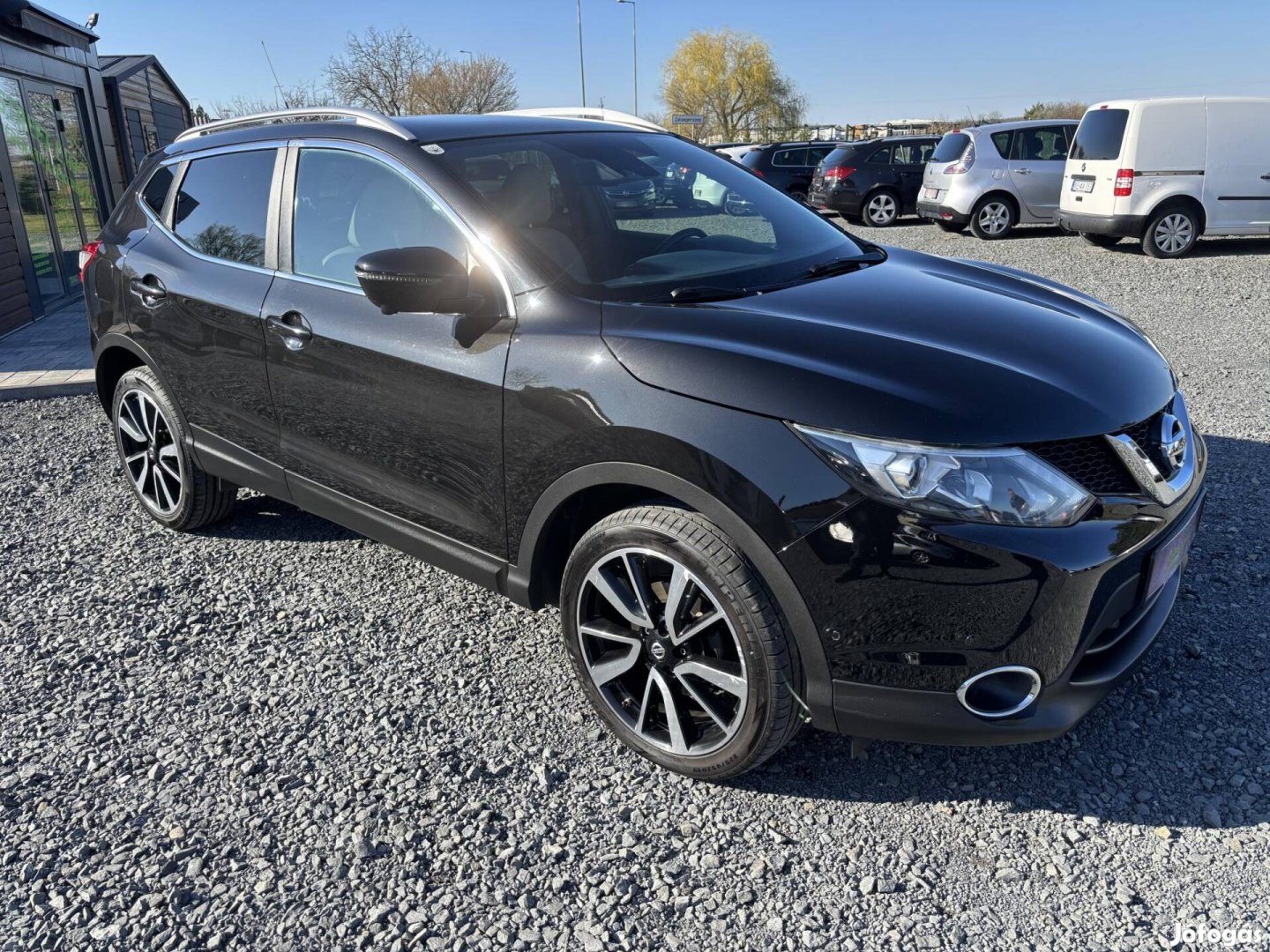 Nissan Qashqai 1.6 dCi Tekna Xtronic EURO6 Gara...