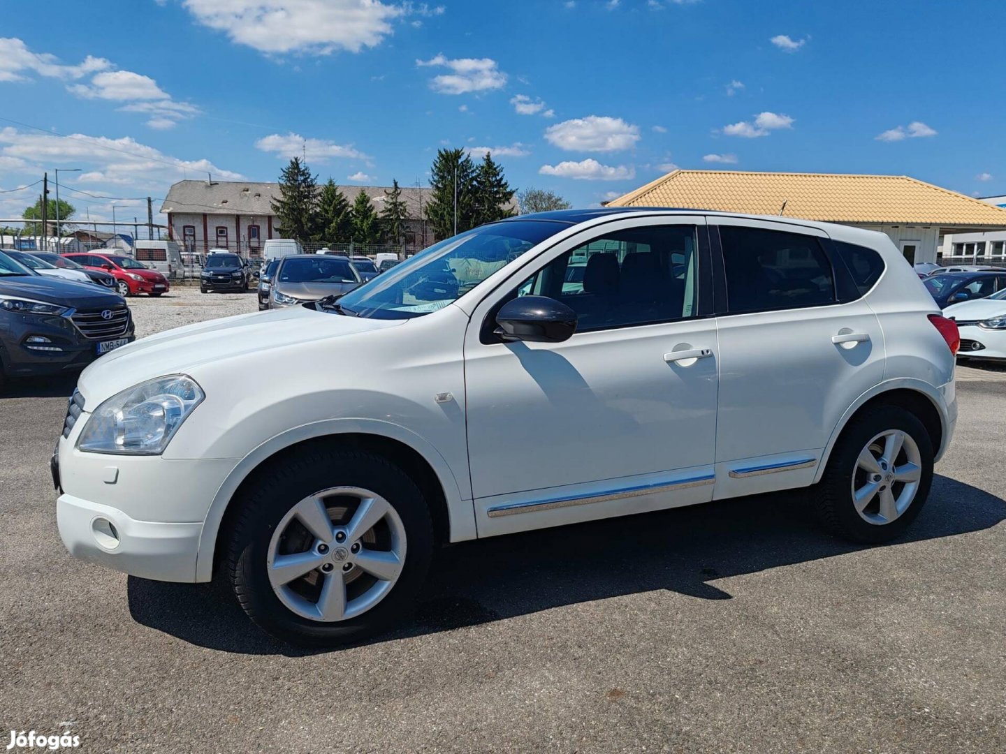 Nissan Qashqai 2.0 Tekna Premium 2WD Panoráma T...