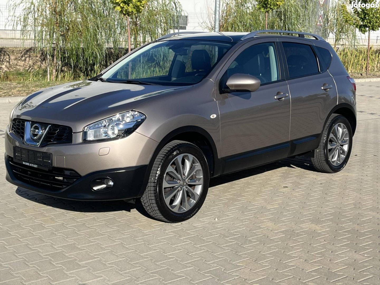 Nissan Qashqai 2.0 Tekna Sérülésmentes!