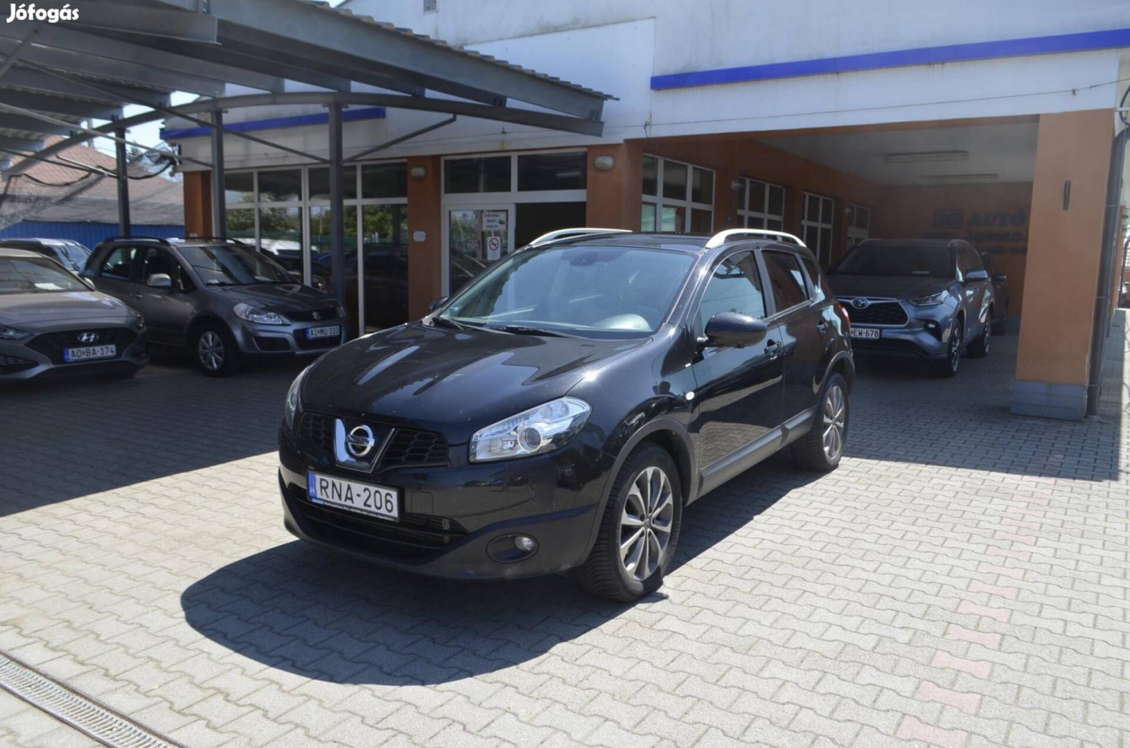 Nissan Qashqai 2.0 dCi Tekna 4WD (Automata) Öne...