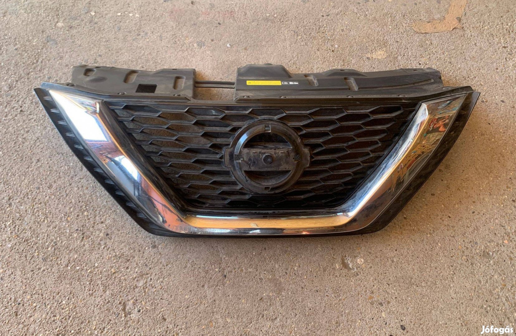 Nissan Qashqai Díszrács