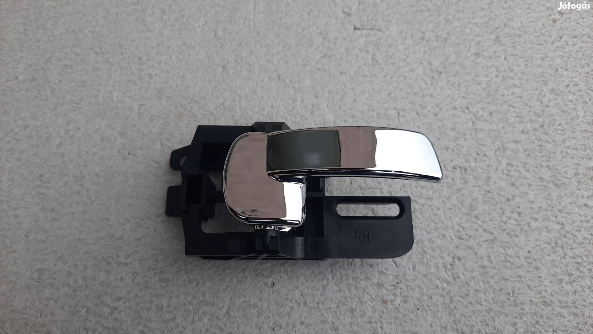 Nissan Qashqai J10 új jobb első hátsó belső króm kilincs