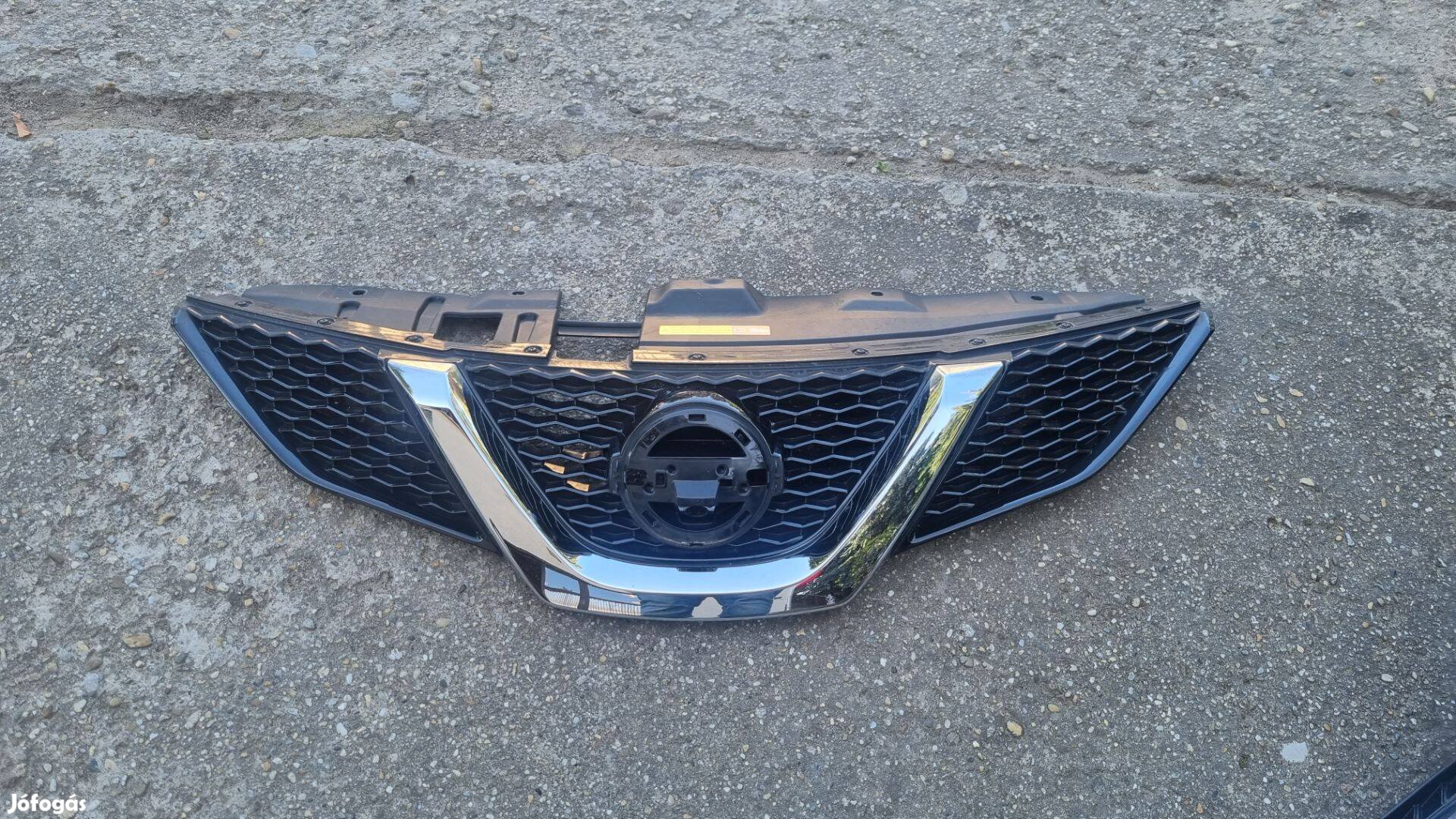 Nissan Qashqai J11 13- 623124EA0D Díszrács hűtőrács