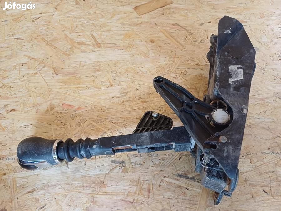 Nissan Qashqai J11 (2016-2020) 1.5 Dci Diesel Váltókulissza