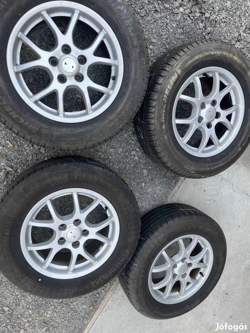 Nissan Qashqai gyári alufelni 