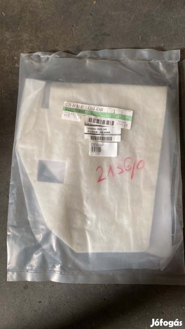 Nissan Qashqai hátsó ajtó hangszigetelő 828604EA0A eladó