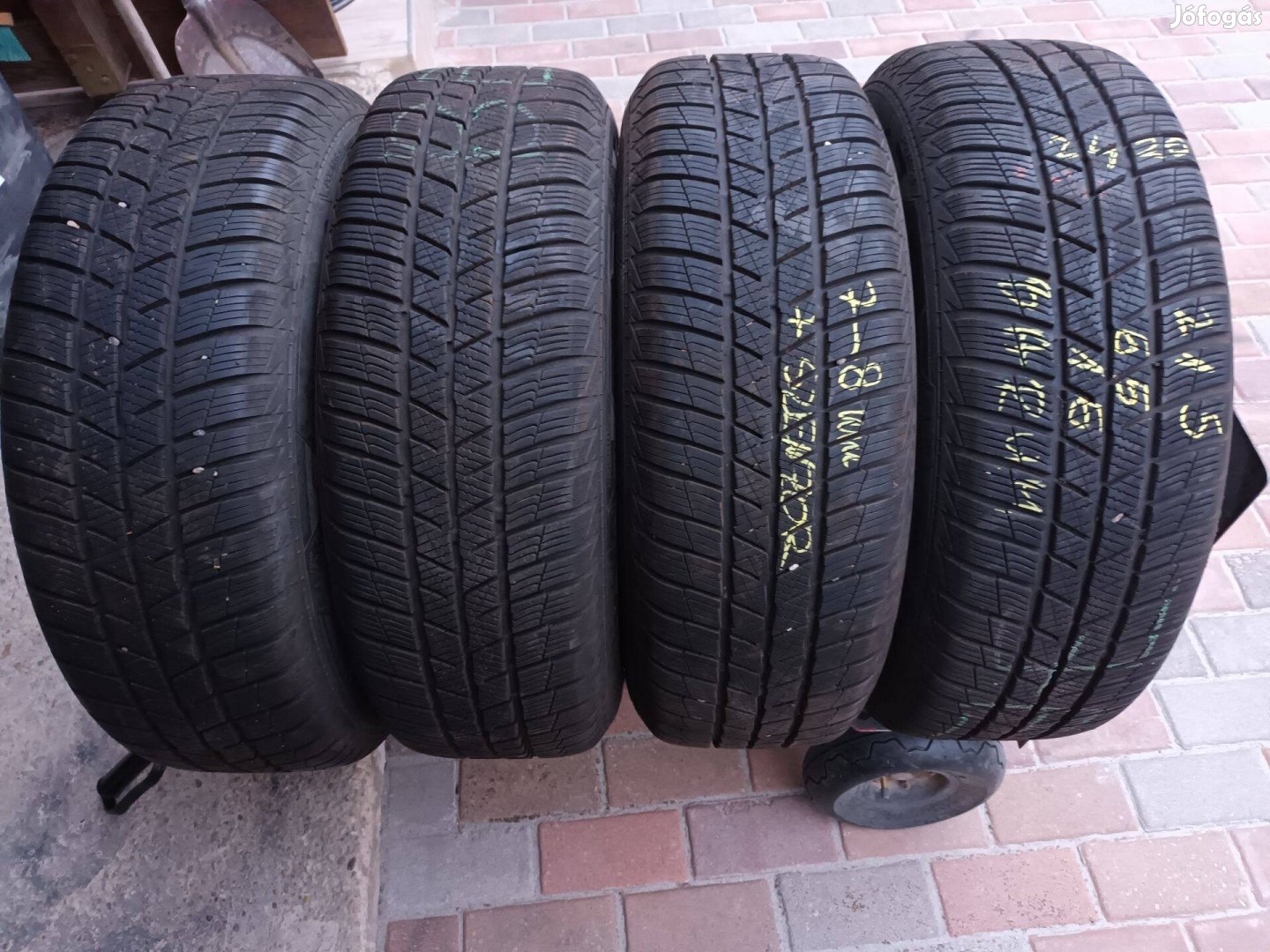 Nissan Qashqai lemezfelni 215/65r16 téligumival szenzorral