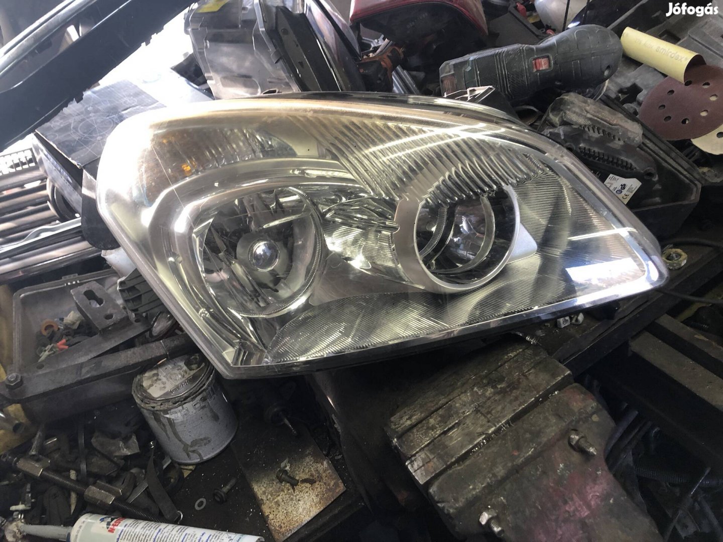 Nissan Quaskai első lámpa