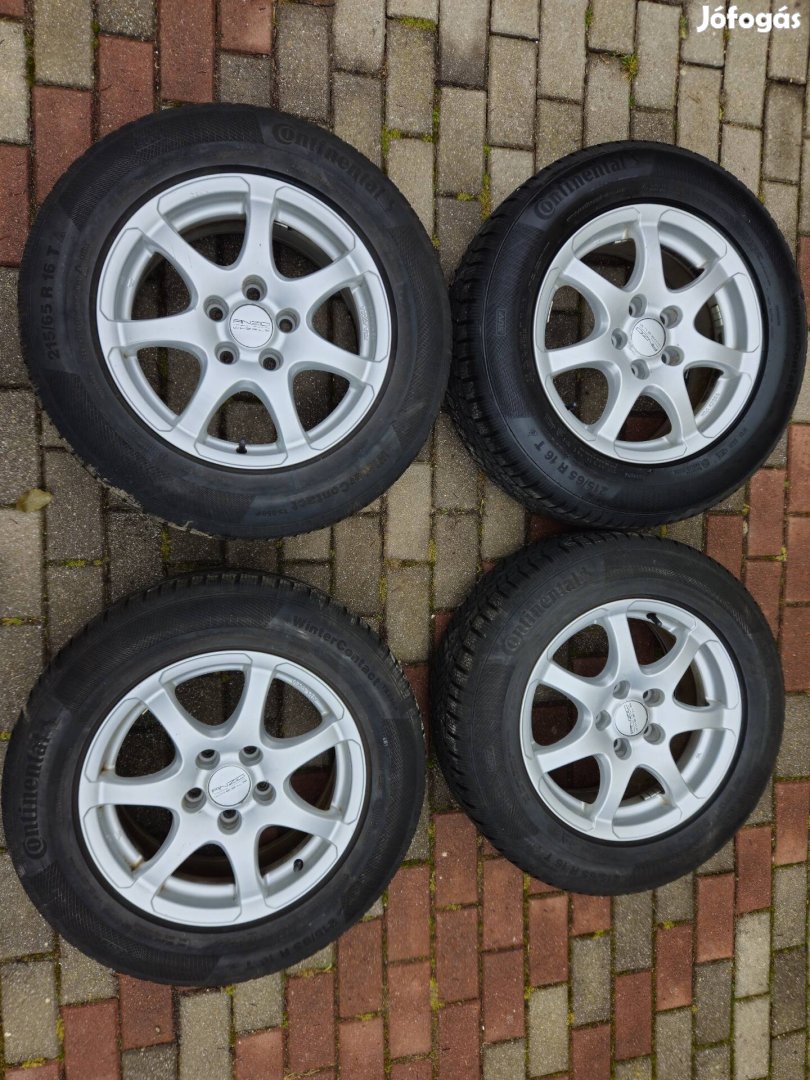 Nissan Renault Dacia alufelnik téligumikkal 5x114,3 215/65r16