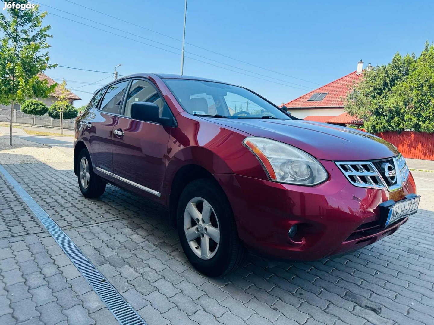 Nissan Rogue ..