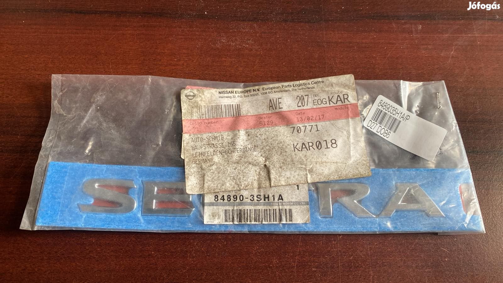 Nissan Sentra, sentra embléma, hátsó 8489035H1A eladó