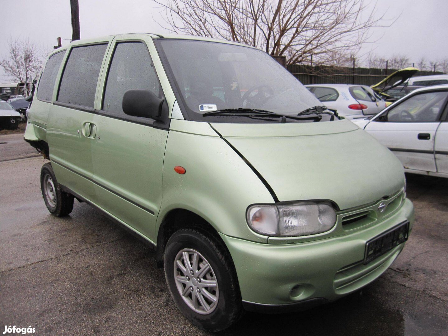 Nissan Serena használt alkatrészek