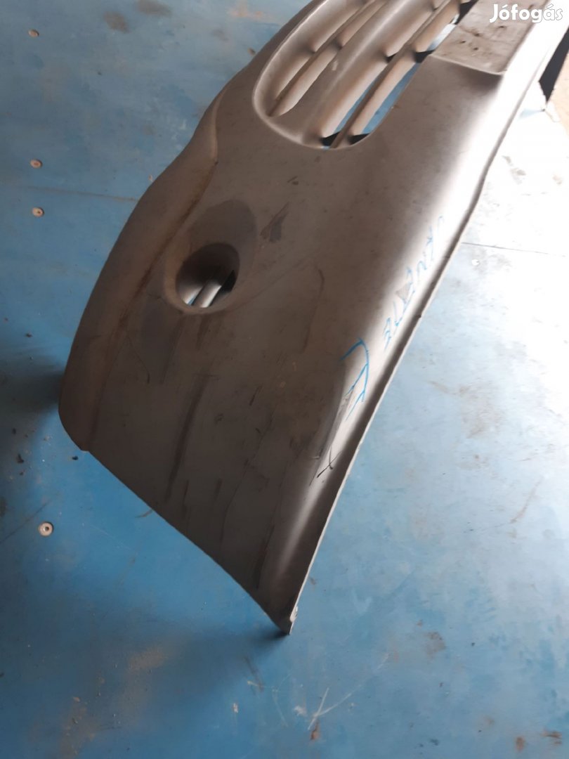 Nissan Vanette Cargo Első Lökhárító