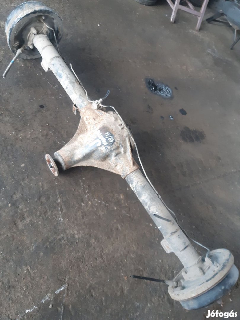 Nissan Vanette Cargo Hátsó Híd Dobfékes