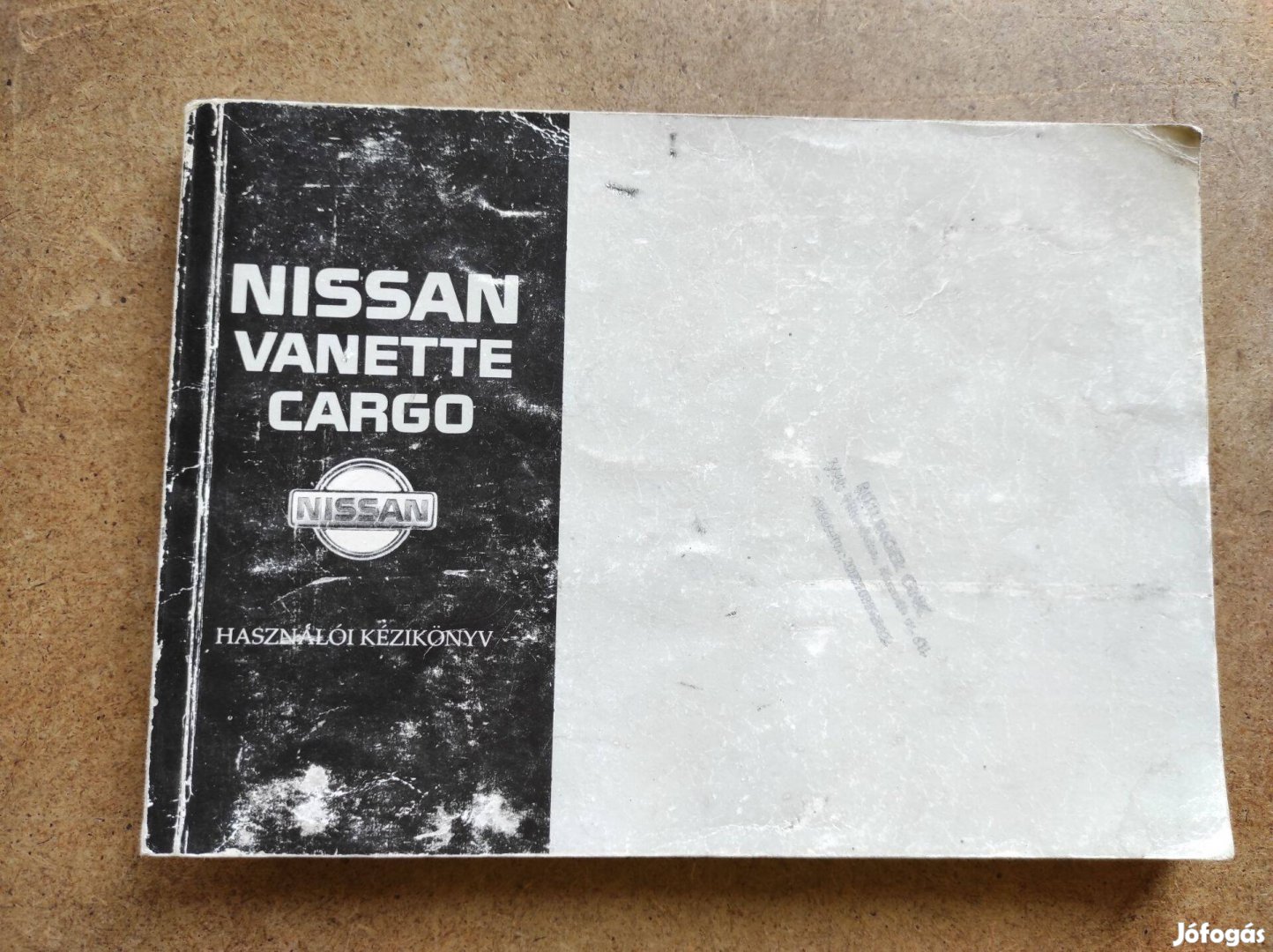 Nissan Vanette Cargo kezelési útmutató