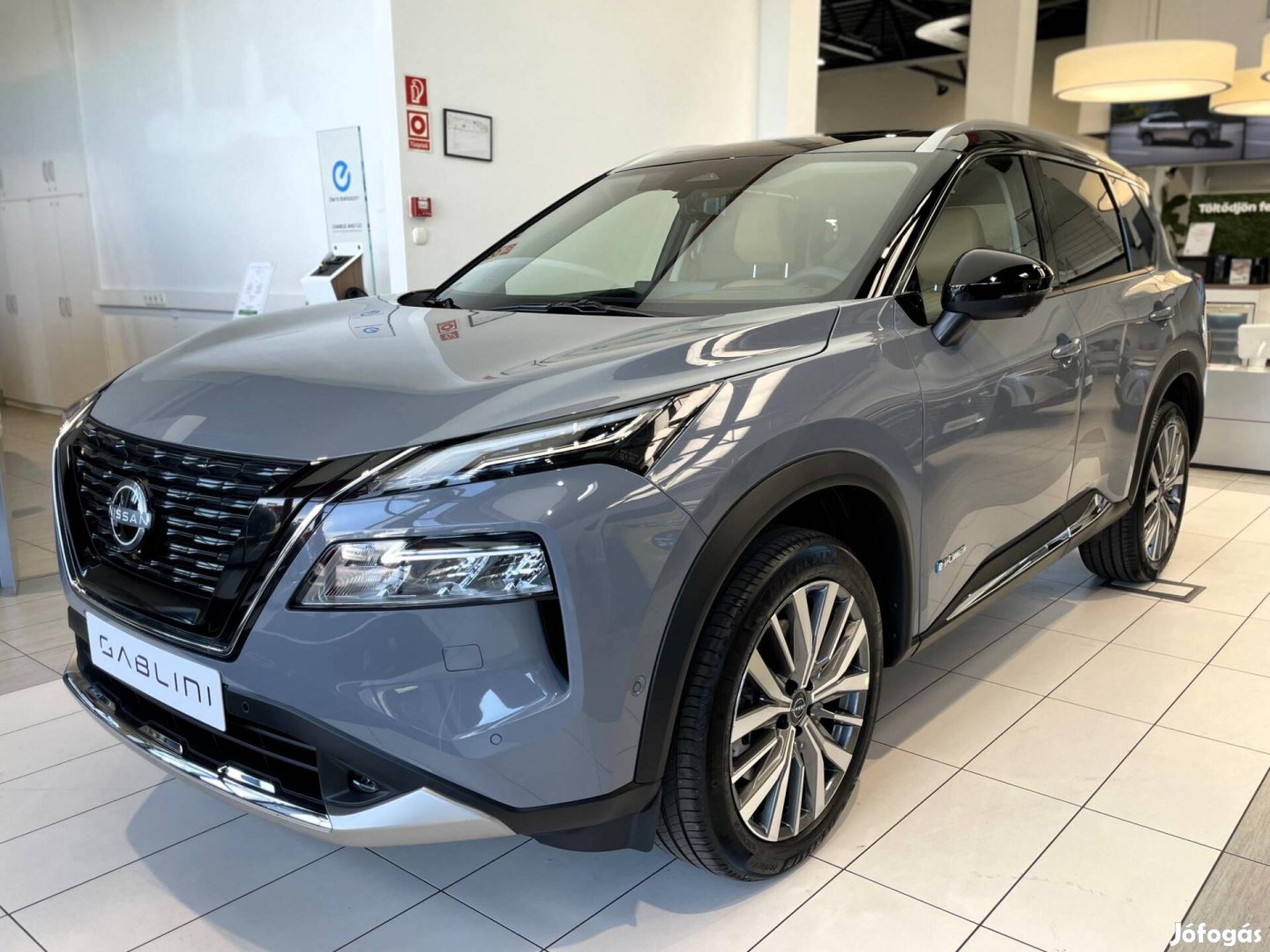 Nissan X-Trail 1.5 e-Power e-4orce Tekna (Autom...