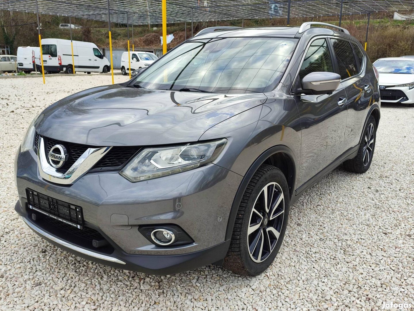 Nissan X-Trail 1.6 dCi Tekna (7 személyes ) FRI...