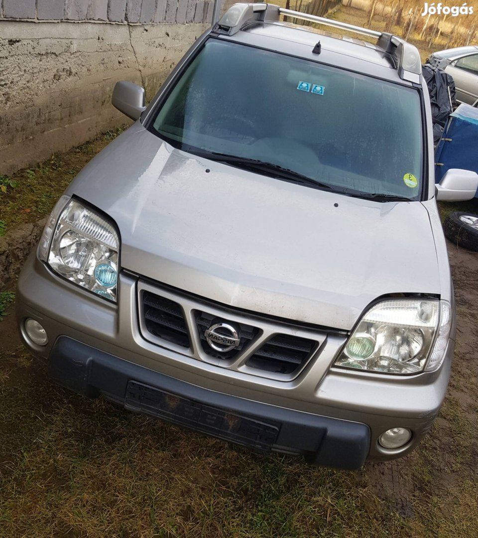 Nissan X-Trail Alkatrészek