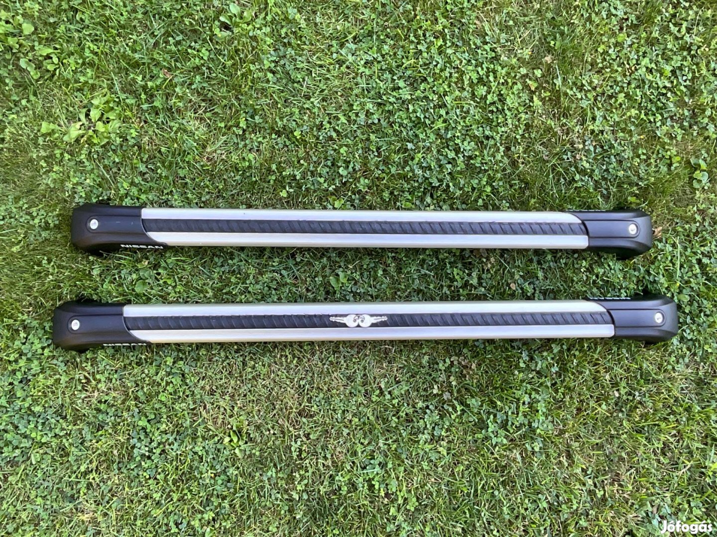 Nissan X-Trail Qashqai gyári zárható tetőcsomagtartó 2 db kulccsal