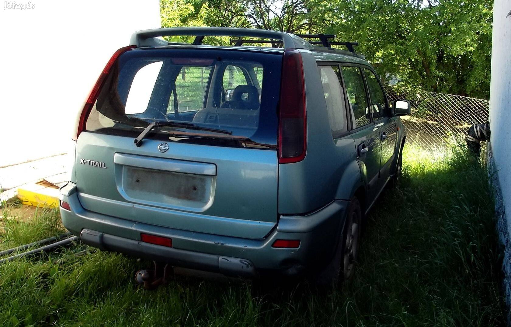 Nissan X-Trail T30 Jobbos balos hátsó lámpa