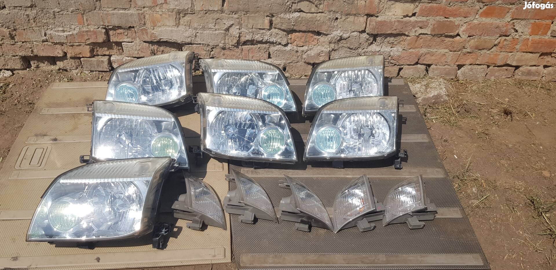 Nissan X-Trail T30 első fényszóró